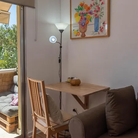アパート Cabopino Duplex, Swimming Pool, 5min Away, Chill Out Terrace And High-speed Wifi