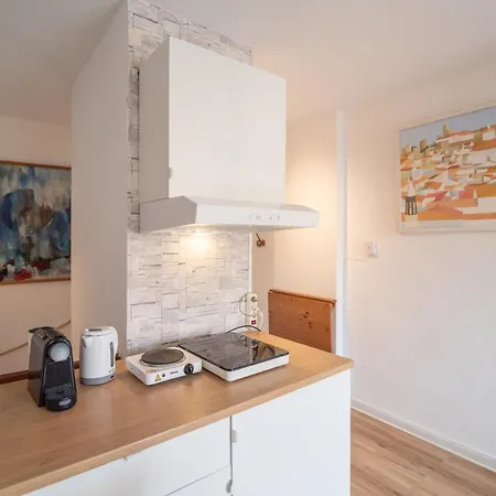 Cabopino Duplex, Swimming Pool, 5min Away, Chill Out Terrace And High-speed Wifi Apartment Marbella
