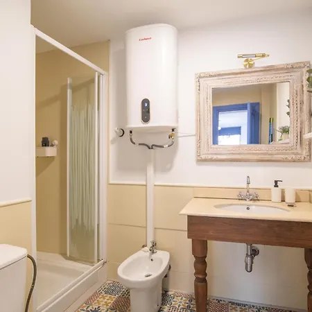 Cabopino Duplex, Swimming Pool, 5min Away, Chill Out Terrace And High-speed Wifi *