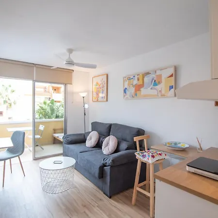 Cabopino Duplex, Swimming Pool, 5min Away, Chill Out Terrace And High-speed Wifi