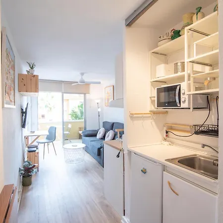Cabopino Duplex, Swimming Pool, 5min Away, Chill Out Terrace And High-speed Wifi Apartment Marbella