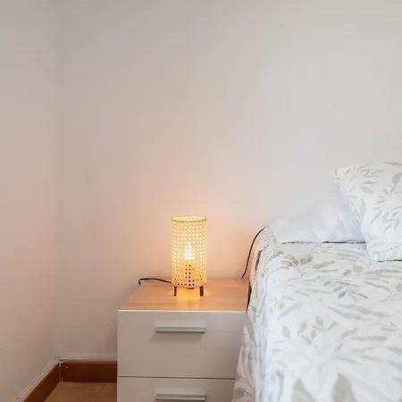 Cabopino Duplex, Swimming Pool, 5min Away, Chill Out Terrace And High-speed Wifi Marbella